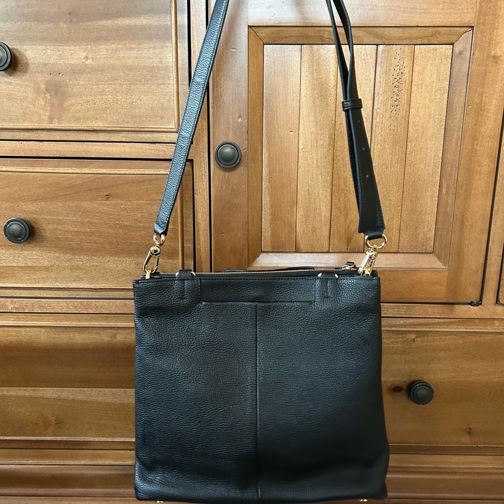 Quince Italian Leather Triple Compartment Bucket Bag - Picture 2 of 4